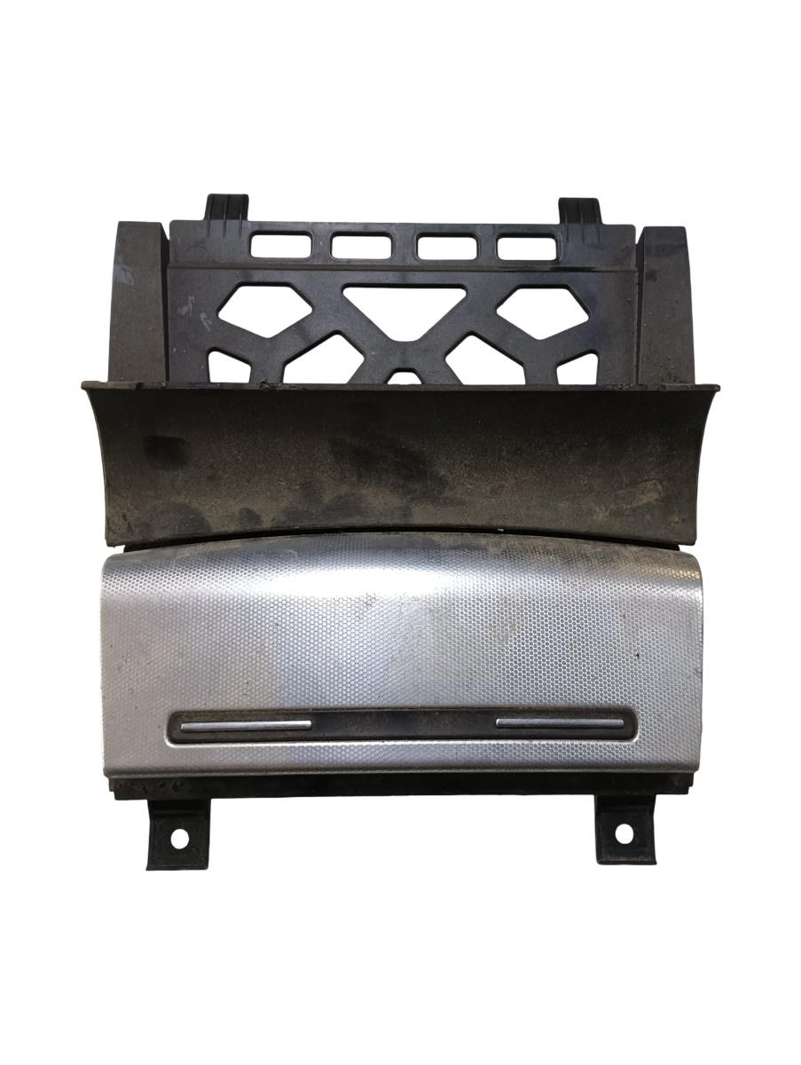 Bricheta fata AUDI A3 II 8P1 2003 - 2013