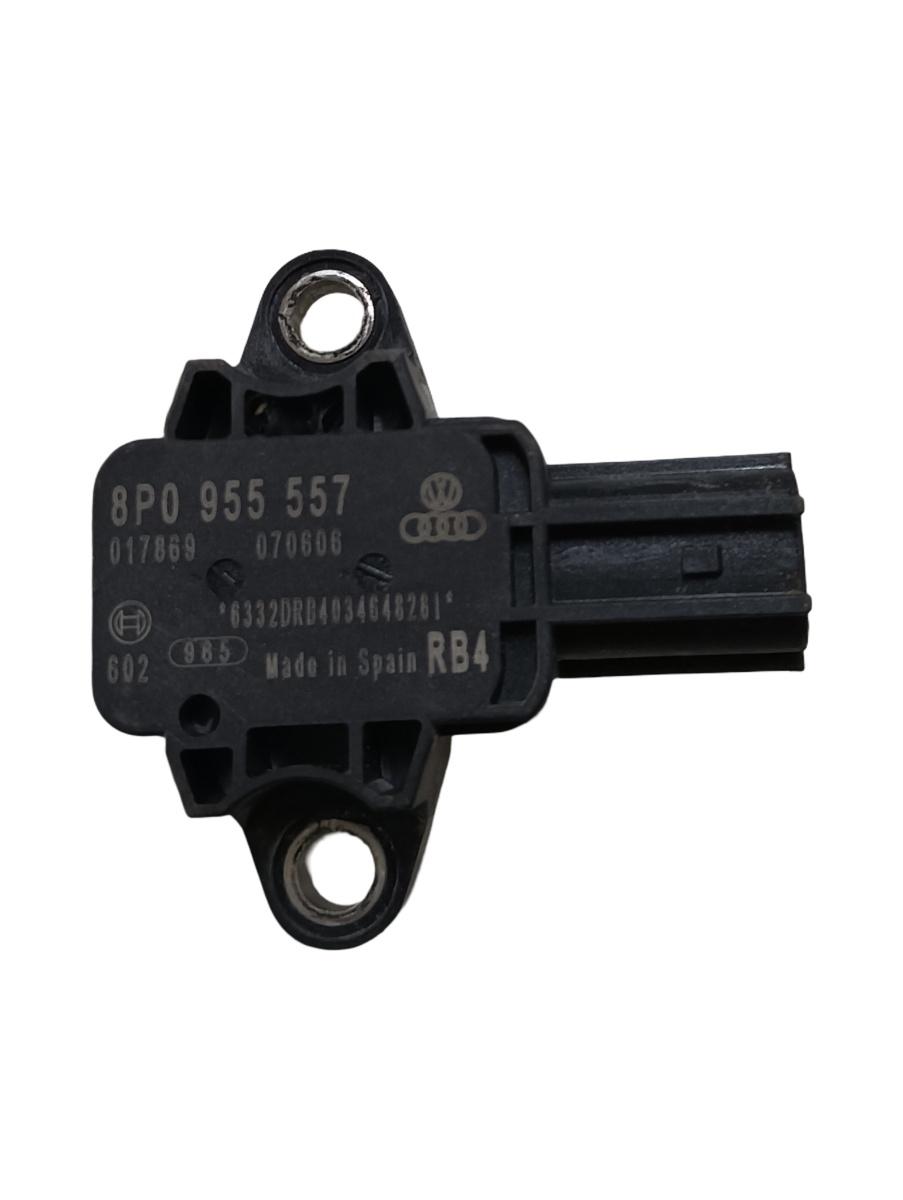 Senzor de impact airbag AUDI A3 II 8P1 2003 - 2013, AUDI A3 II Sportback 8PA 2004 - 2015 TDI 16V BKD, CBAB, CFFB, CLJA 8p0955557