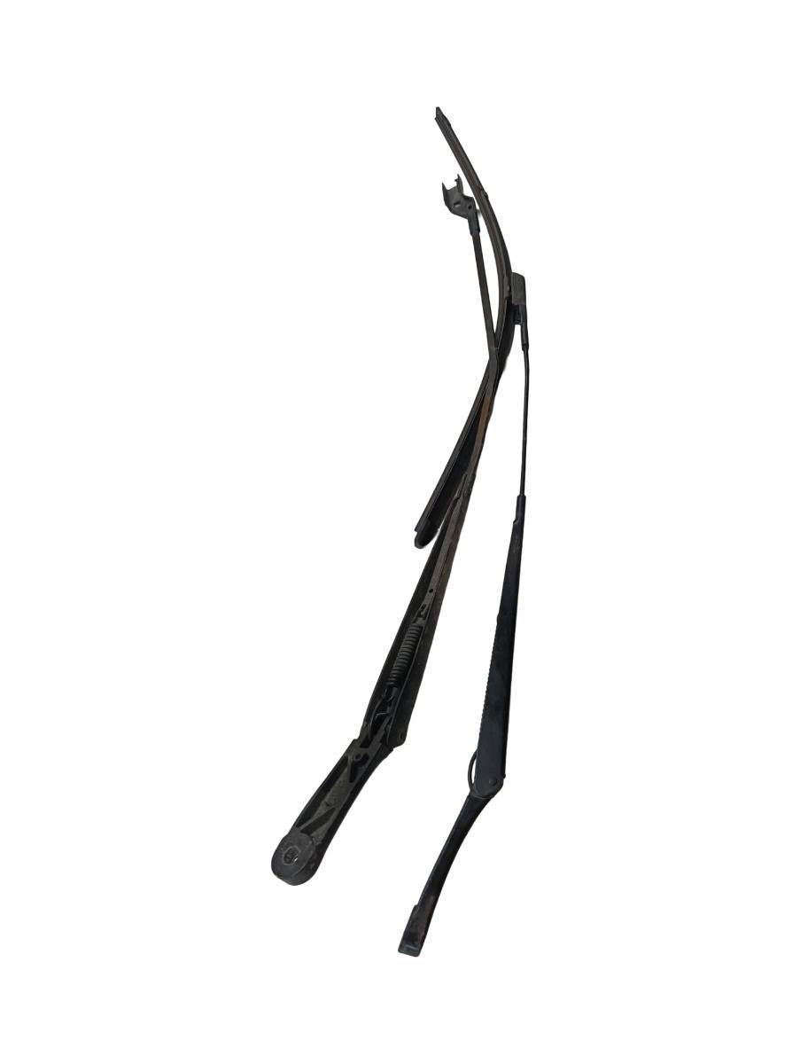 Brat stergator parbriz VOLKSWAGEN TOURAN 1T3 2010 - 2015