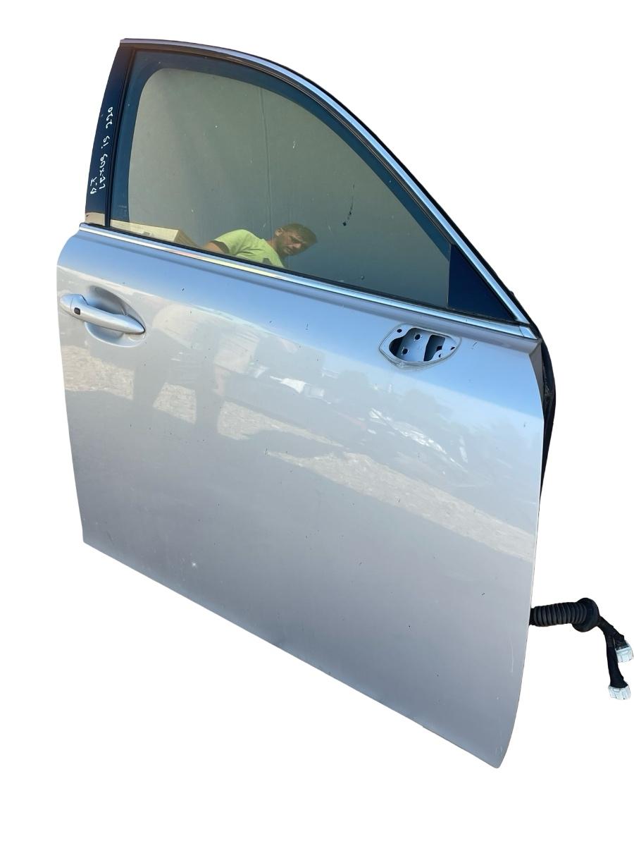 Usa Portiera fata dreapta fata LEXUS IS 220 2006