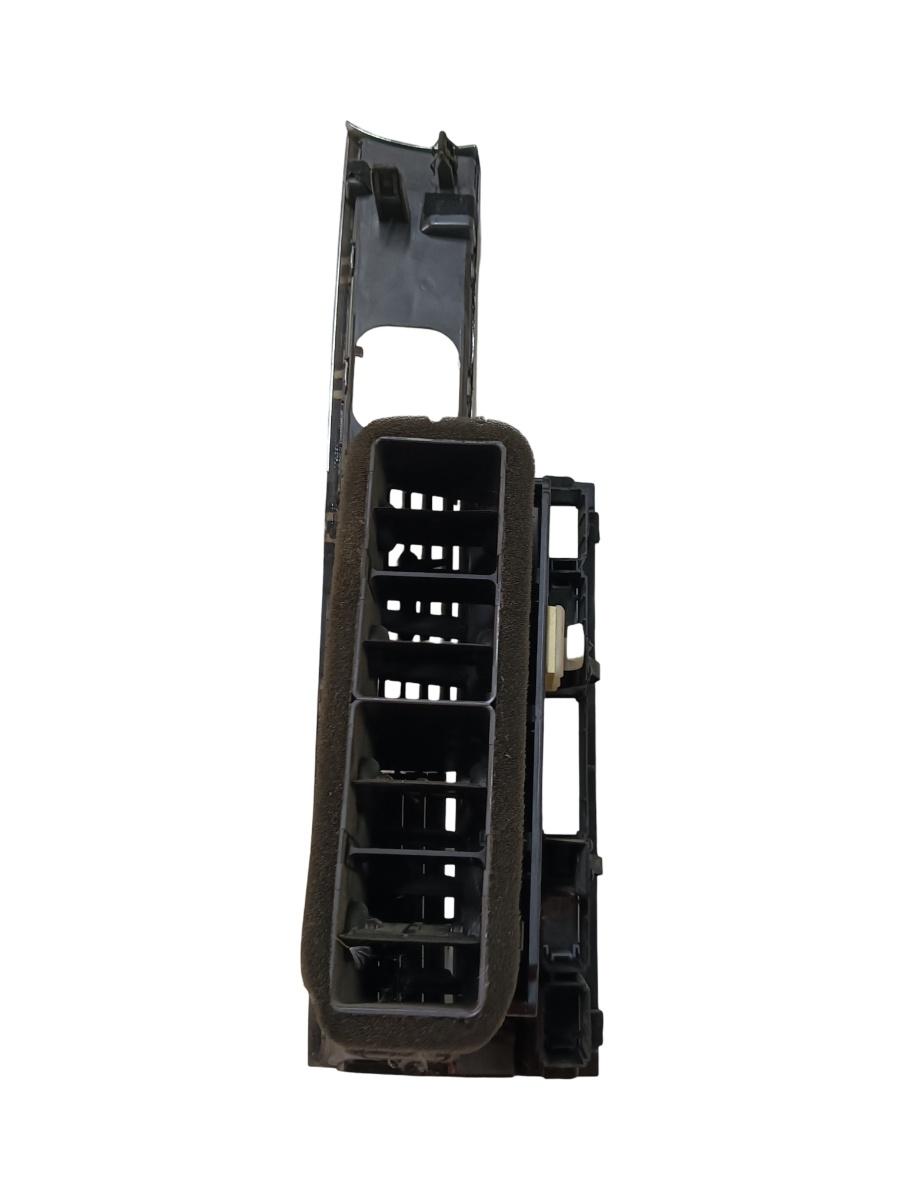 Grila de ventilatie bord centrala AUDI A6/S6 III Saloon 4F2, C6 2004 - 2011 – foto 2