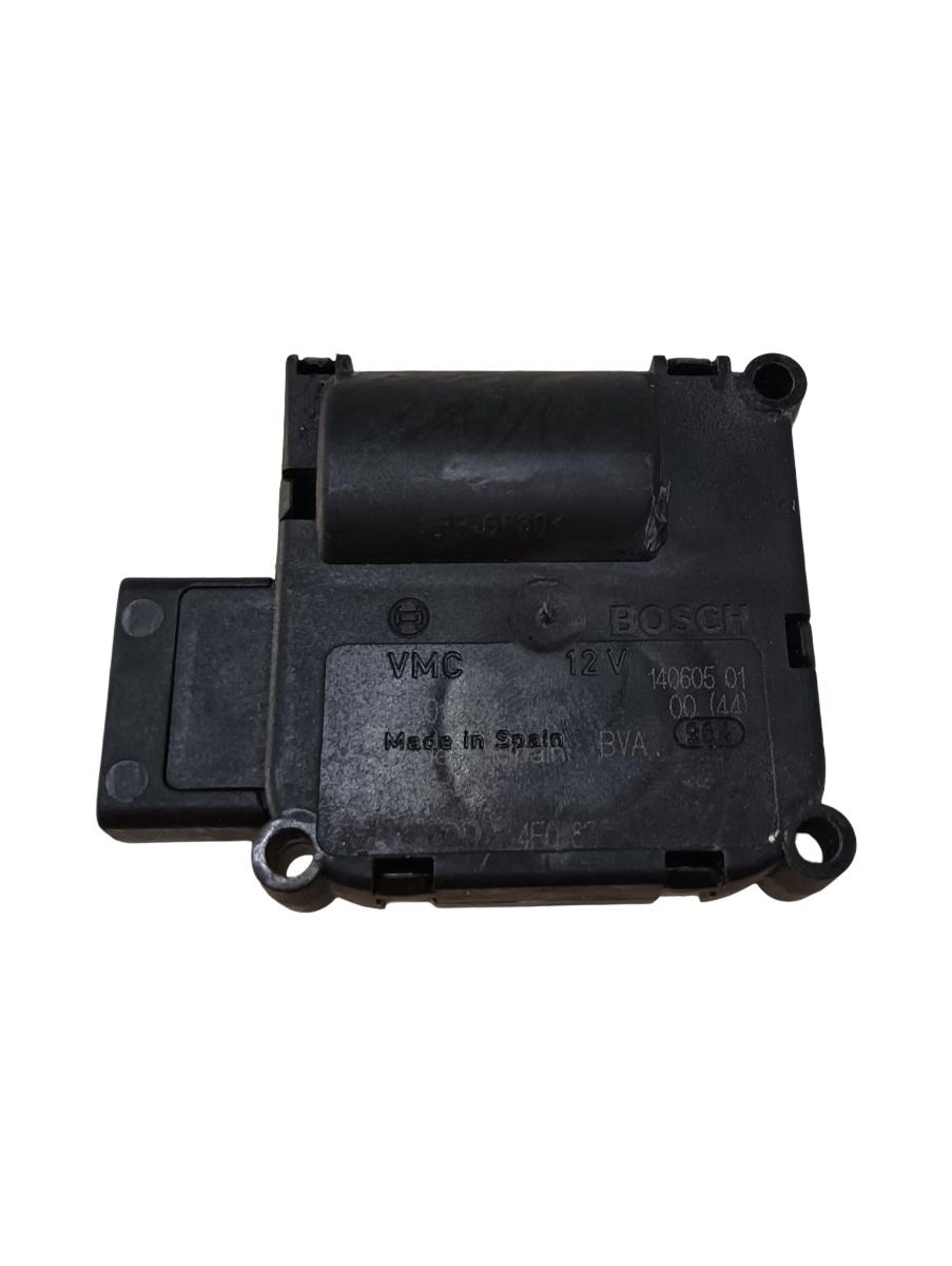 Actuator/motoras clapeta aer AC AUDI A6/S6 III Saloon 4F2, C6 2004 - 2011 0132801359