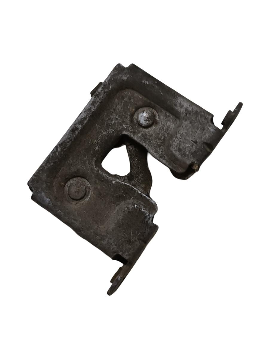 Incuietoare capota  BMW 6 E63 2004 - 2010