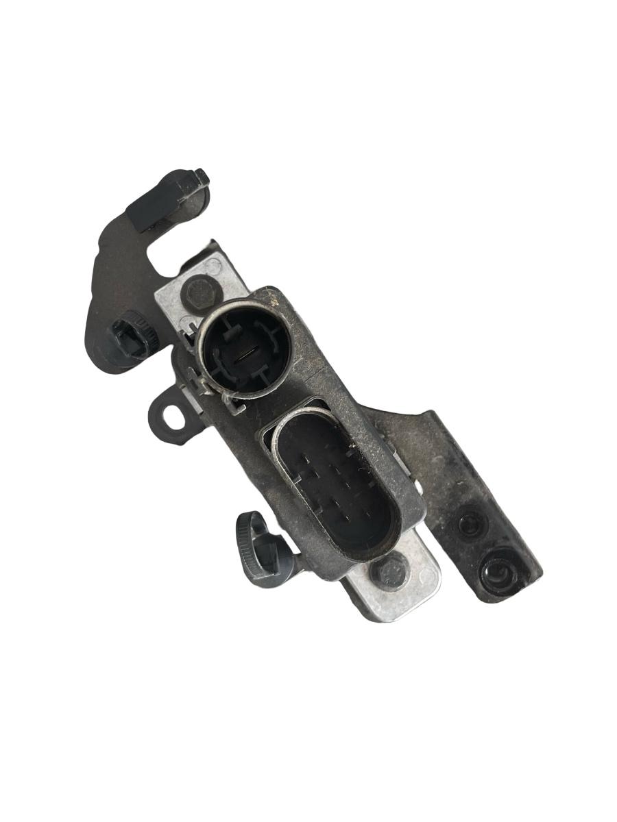 Releu bujii VOLVO V40 Hatchback 525, 526 2012 - > 2.0 D2 D 4204 T8 31431776 – foto 4