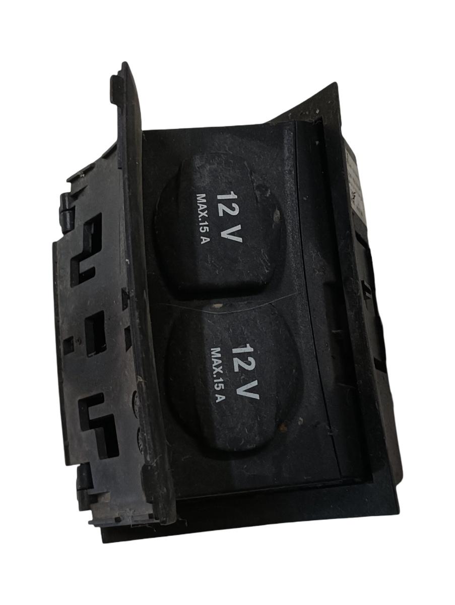 Bricheta spate MERCEDES-BENZ S-CLASS II W221, C215 2005 - 2013 A2218200009