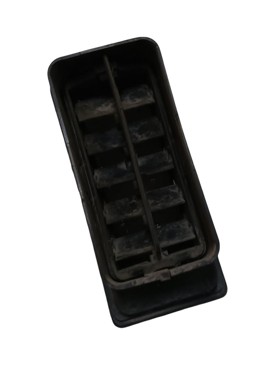 Grila ventilatie  ISUZU TROOPER II UB 1991 - 2000