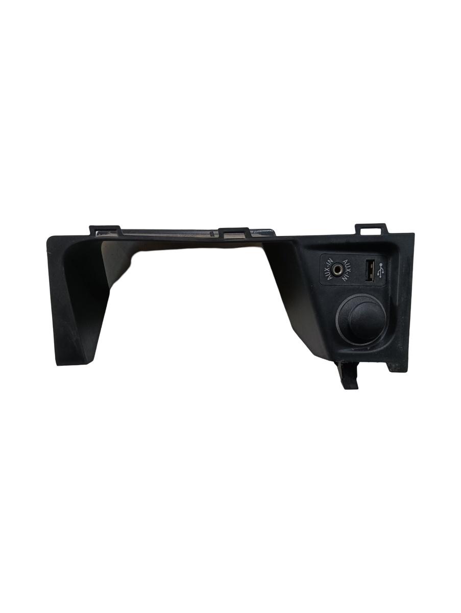 Bricheta/usb/jack  BMW X1 I E84 2009 - 2015