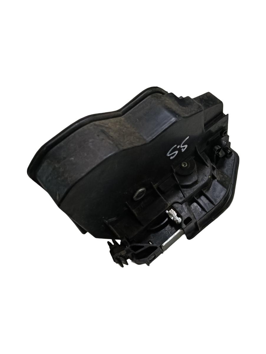 Broasca usa stanga spate BMW X1 I E84 2009 - 2015