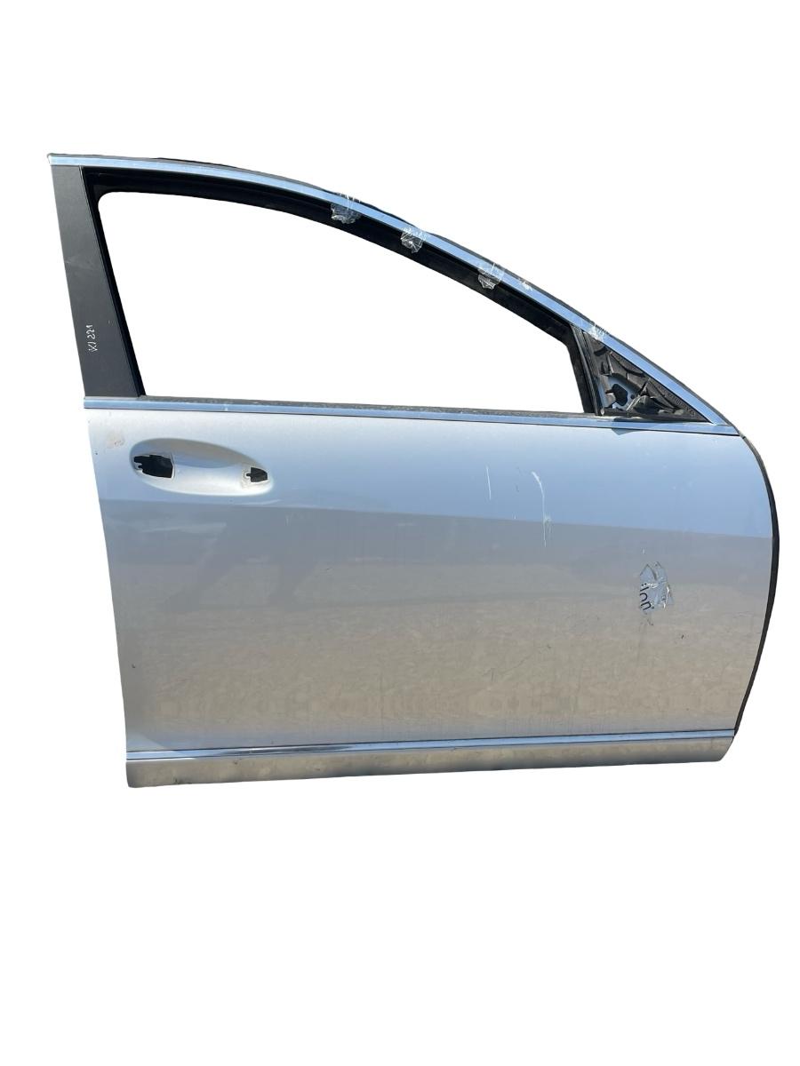 Usa Portiera  dreapta fata MERCEDES-BENZ S-CLASS II W221, C215 2005 - 2013