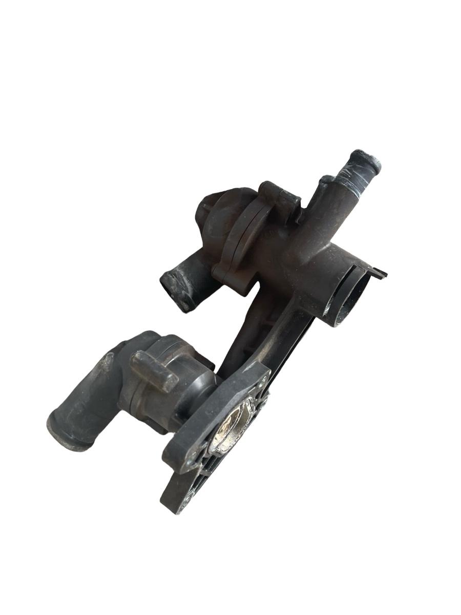 Carcasa termostat VOLKSWAGEN GOLF PLUS 521 2009 - 2014 1.4 TSi CAXA