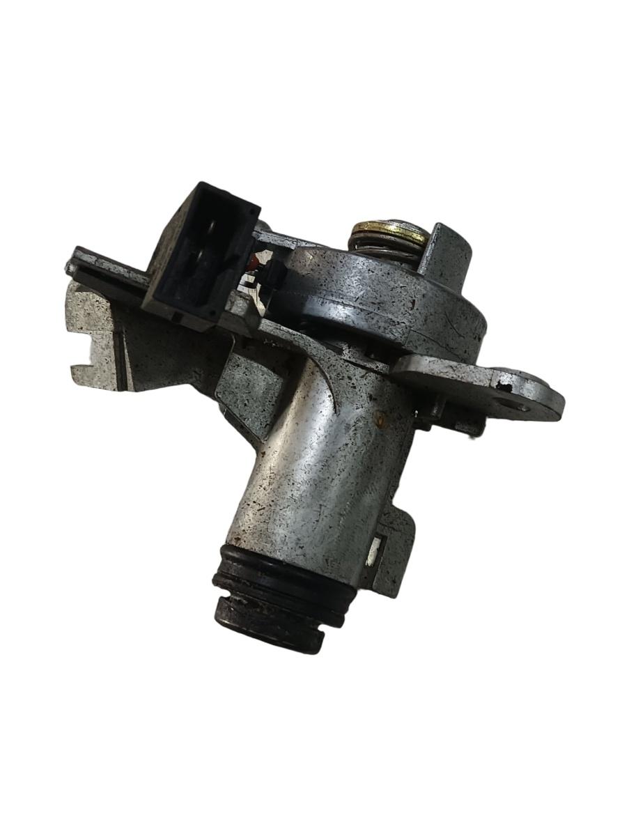 Butuc portbagaj  AUDI A6/S6 III Saloon 4F2, C6 2004 - 2011 8e0827573 – foto 2
