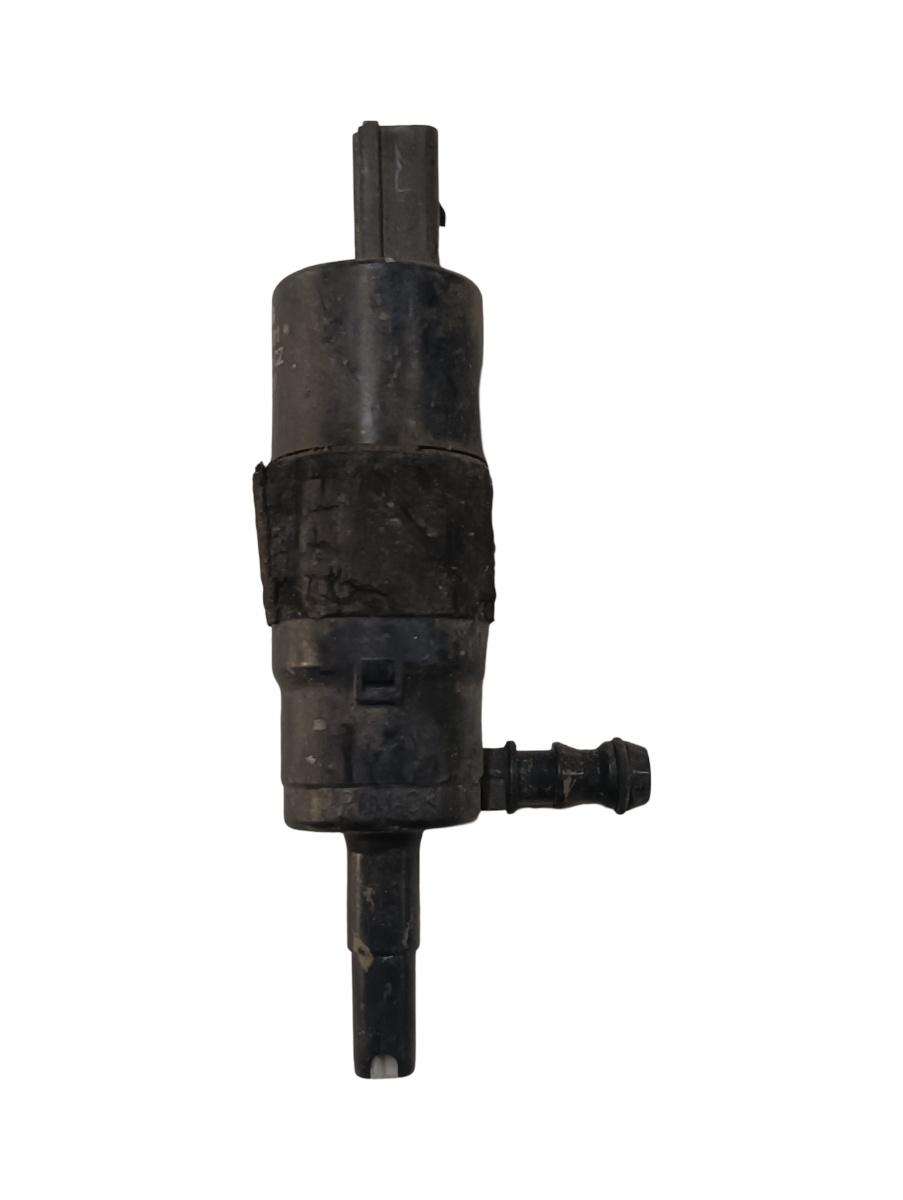 Pompa spalator faruri AUDI A6/S6 III Saloon 4F2, C6 2004 - 2011, VOLKSWAGEN PASSAT 3C2 2005 - 2010 VW 3b7955681