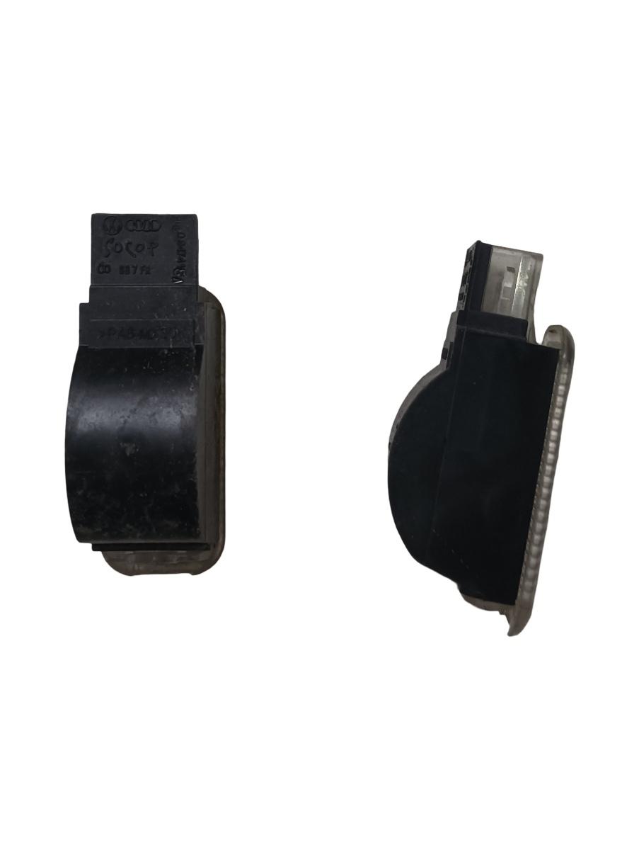Lampa interioara habitaclu AUDI A6/S6 III Saloon 4F2, C6 2004 - 2011