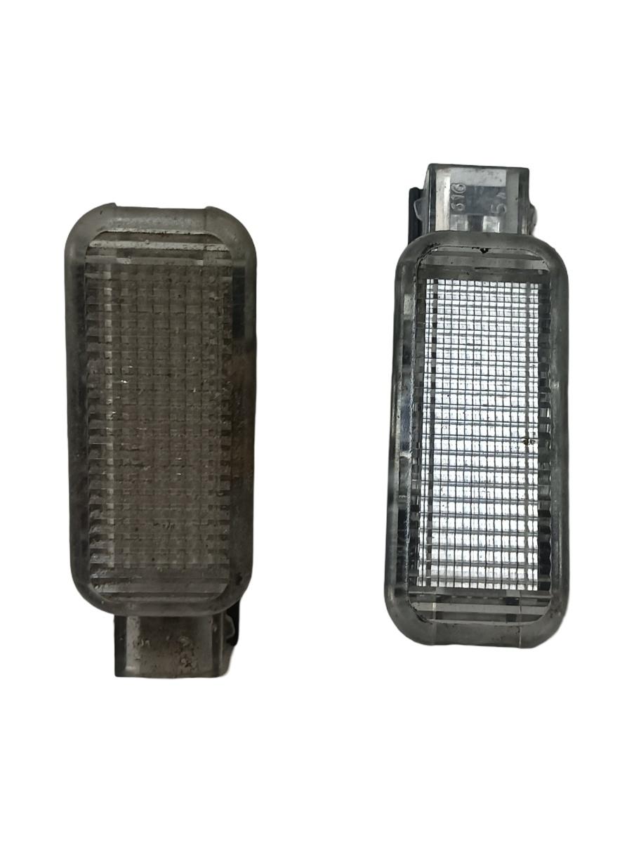 Lampa interioara habitaclu AUDI A6/S6 III Saloon 4F2, C6 2004 - 2011 – foto 2