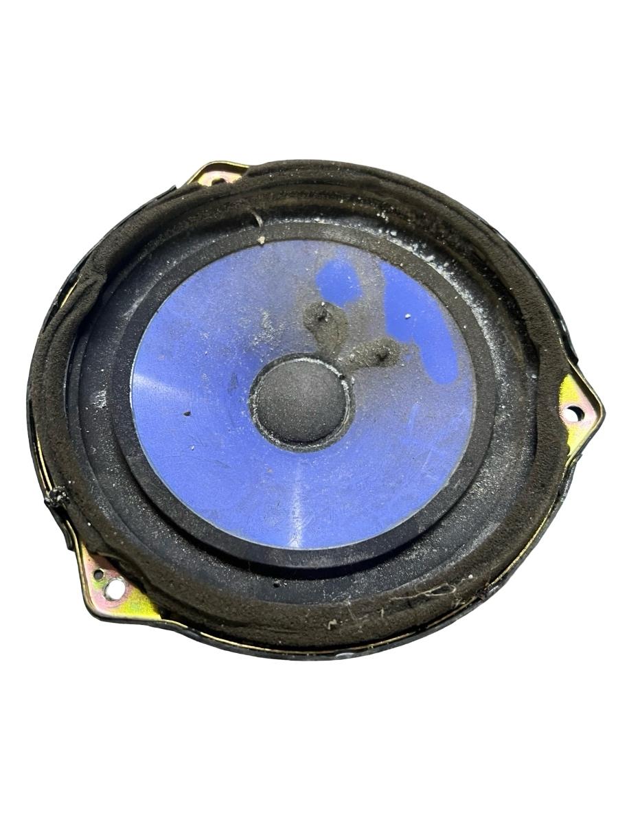 Difuzor portiera fata dreapta fata KIA SORENTO I JC 2002 - > 86320-3E000