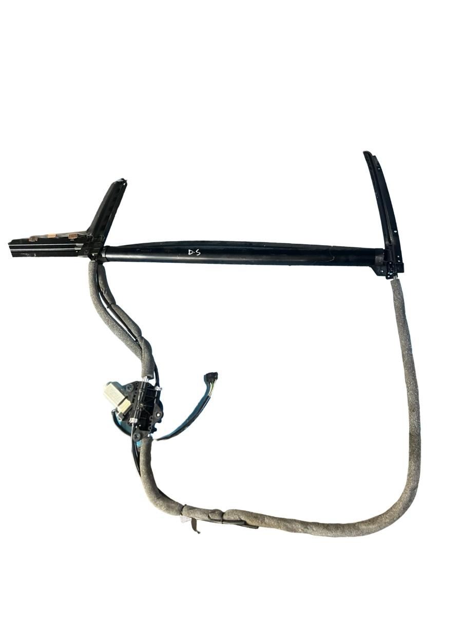 Motoras parasolar portiera spate dreapta spate MERCEDES-BENZ S-CLASS II W221, C215 2005 - 2013