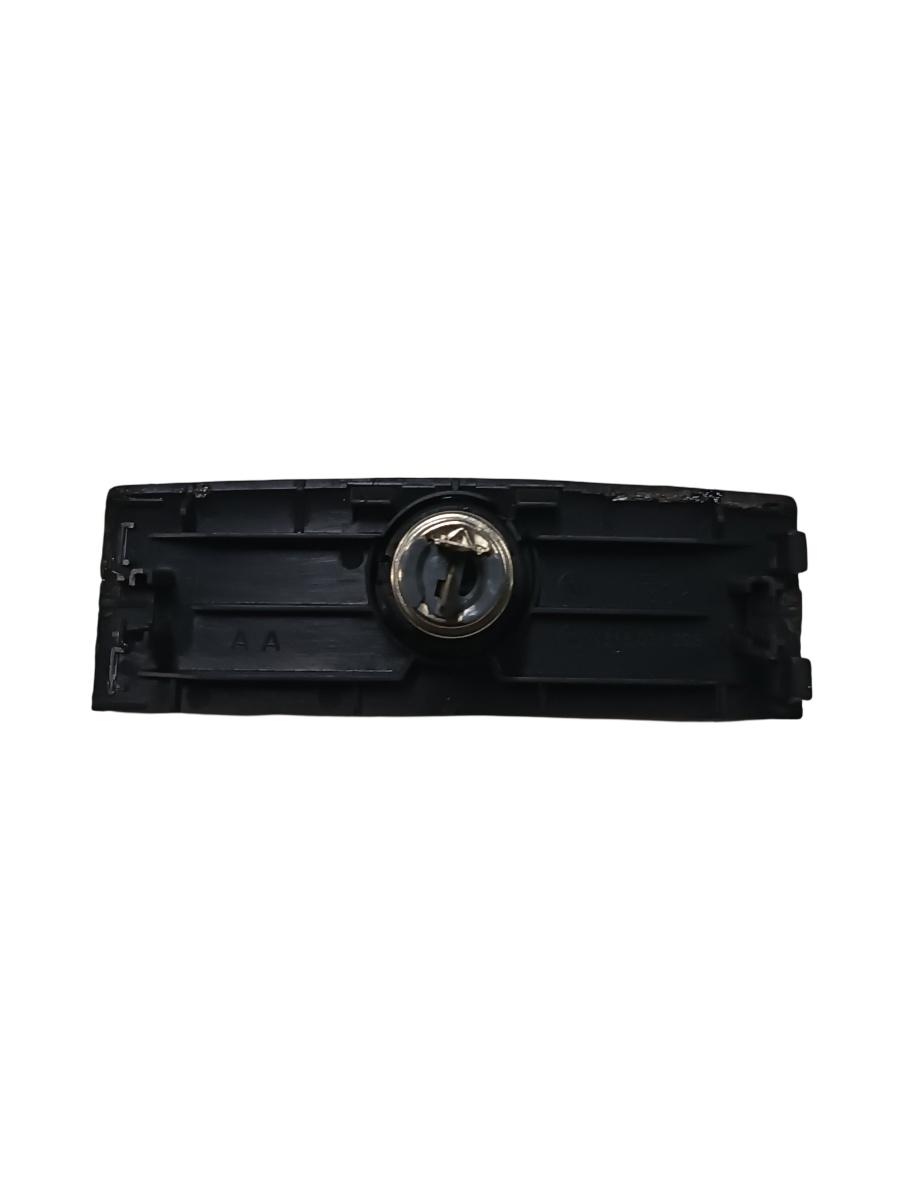 Ornament bricheta OPEL VECTRA C Z02 2002 - 2009 – foto 2