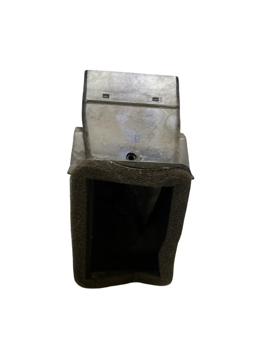 Grila de ventilatie bord centrala VOLKSWAGEN TRANSPORTER V Box 7HA, 7HH, 7EA, 7EH 2003 - > 7H0815706A – foto 3
