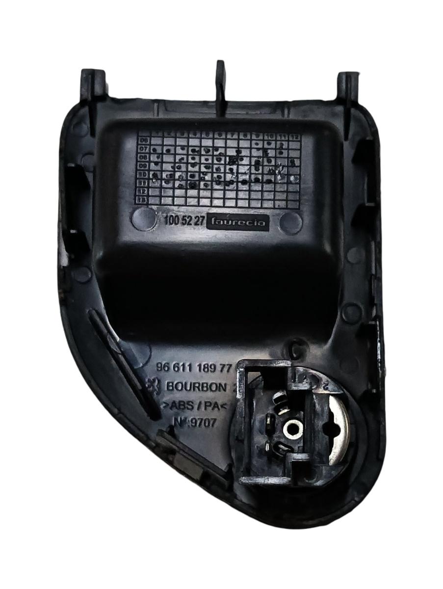 Priza 12 V (fata) PEUGEOT 308 SW 4E_, 4H_ 2007 - > – foto 2