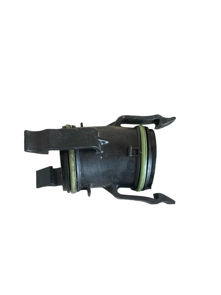 Furtun aer supraalimentare VOLKSWAGEN GOLF VII 5G1, BE1 2012 - > 1.4 TSI CHPA, CPTA 04E145875C