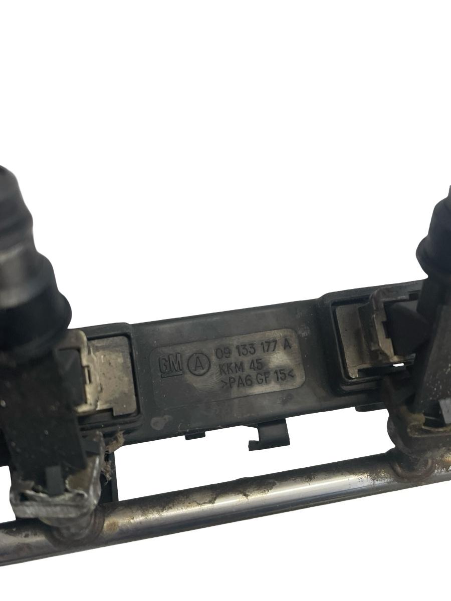 Rampa + 3 Injectoare OPEL VECTRA B 36_, J96 1995 - 2002 1.6i 09133177A – foto 3