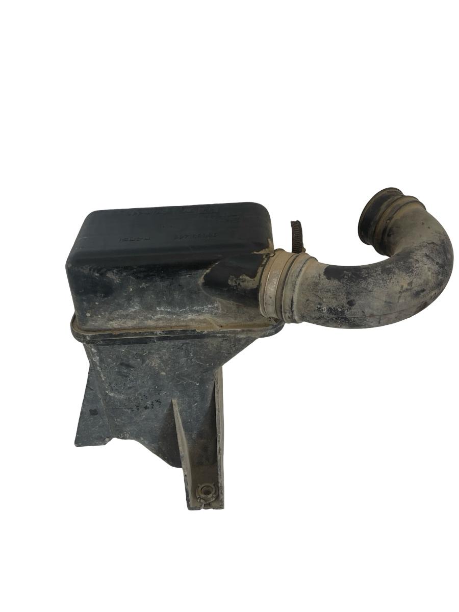 Carcasa filtru de aer OPEL FRONTERA B 6B_, U99 1998 - 2002 2.2i 897189396