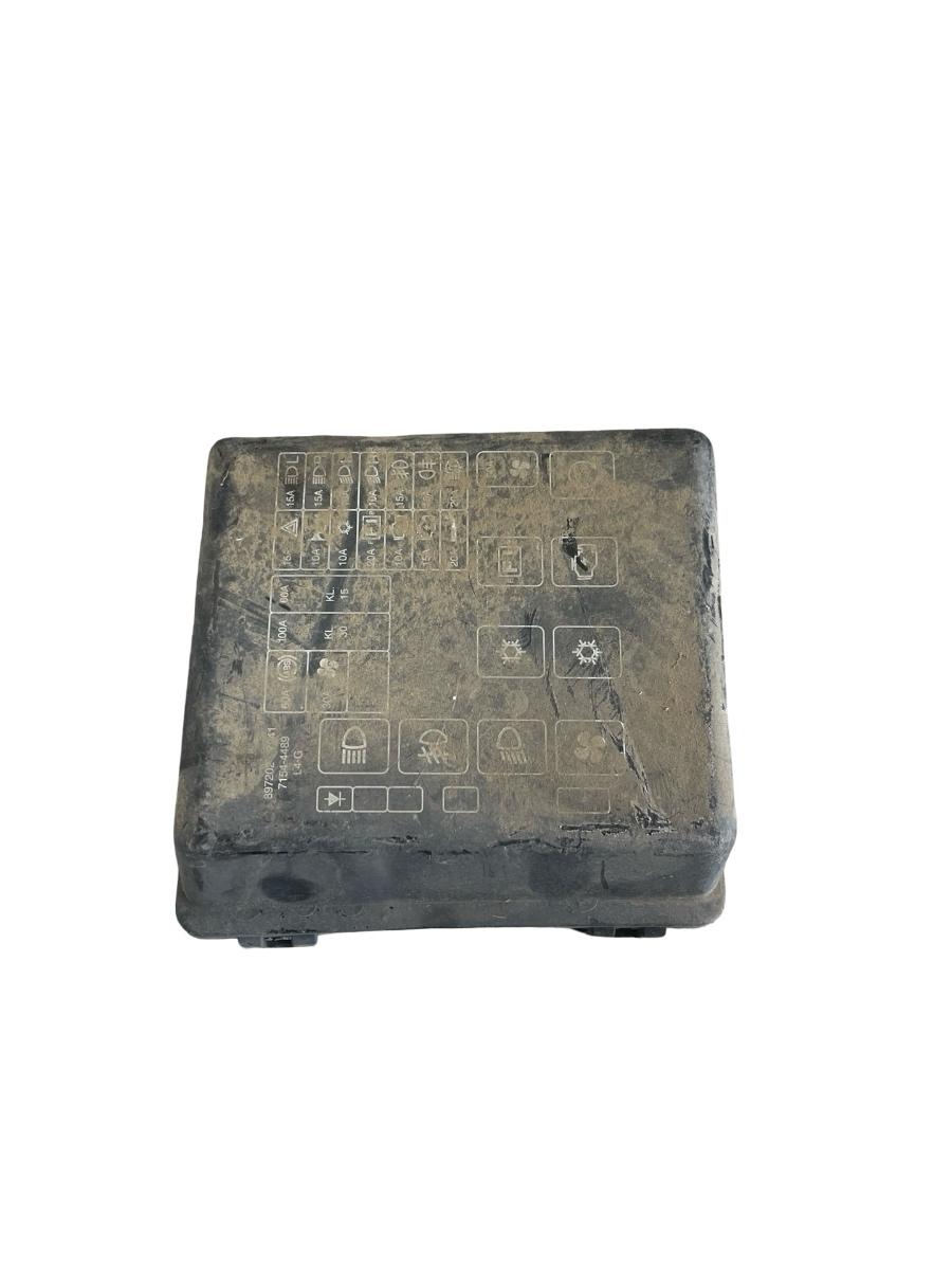 Capac tablou de sigurante OPEL FRONTERA A 5_MWL4, U92 1992 - 1998