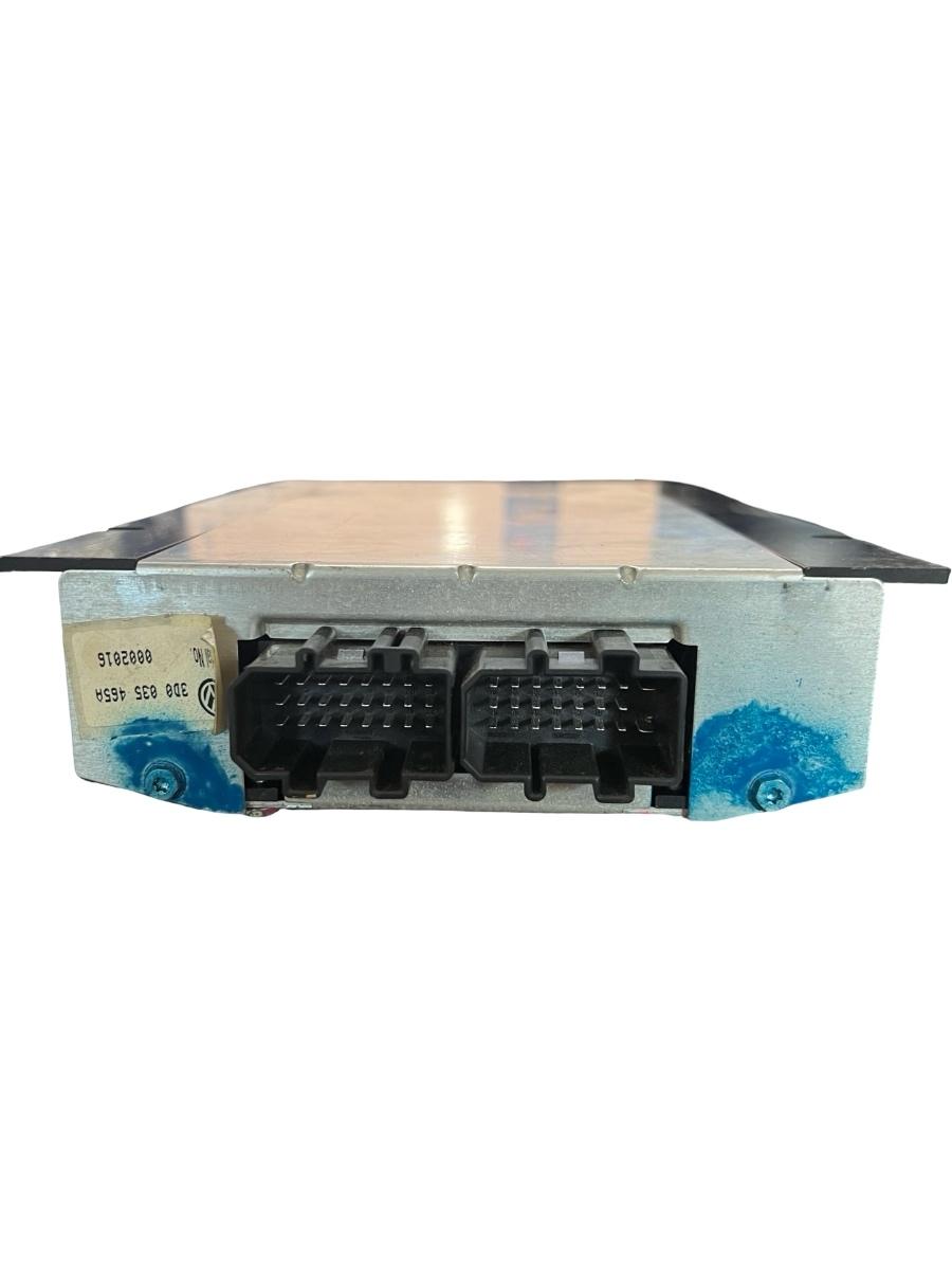 Amplificator de sunet VOLKSWAGEN PHAETON 3D_ 2002 - 2016 3D0035465A