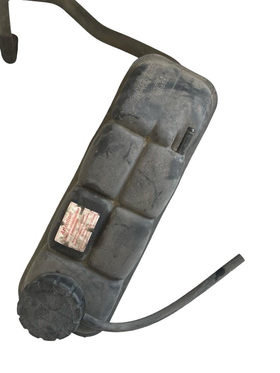 Vas rezervor de expansiune lichid de racire MERCEDES-BENZ E-CLASS II W210 1995 - 2003 2.5 E 250 D OM 605.912 2105000349 – foto 3