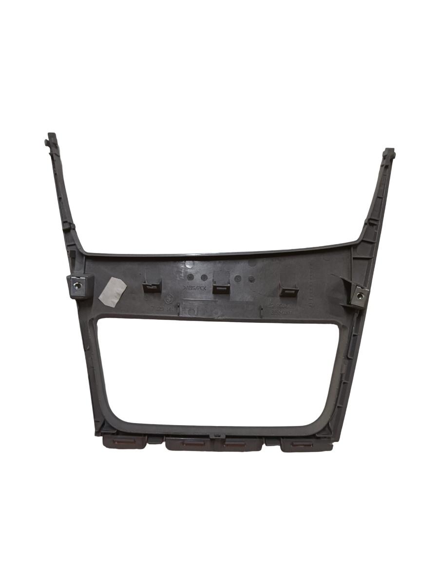 Ornament bord  BMW 1 E87 2003 - 2013 – foto 2