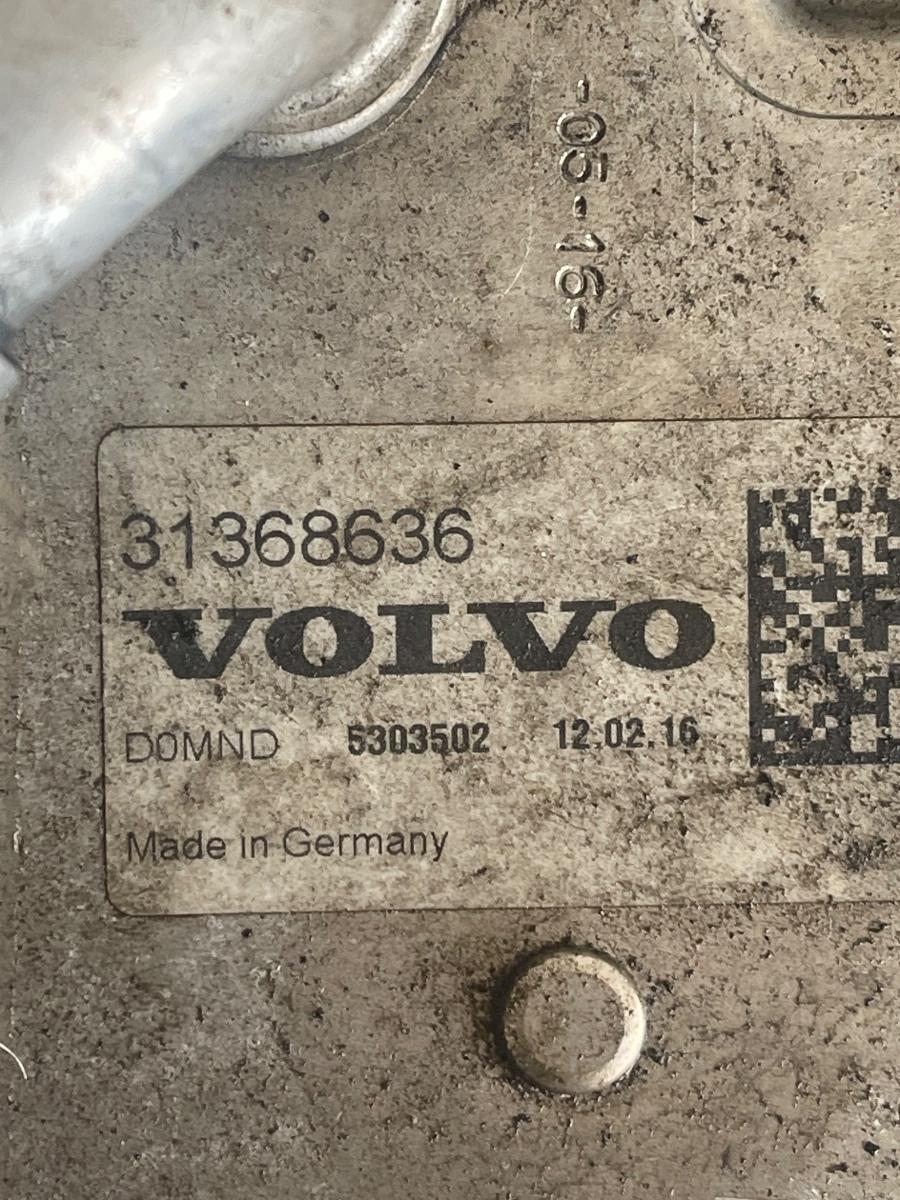 Racitor ulei VOLVO V40 Hatchback 525, 526 2012 - > 2.0 D2 D 4204 T8 31368636 – foto 3