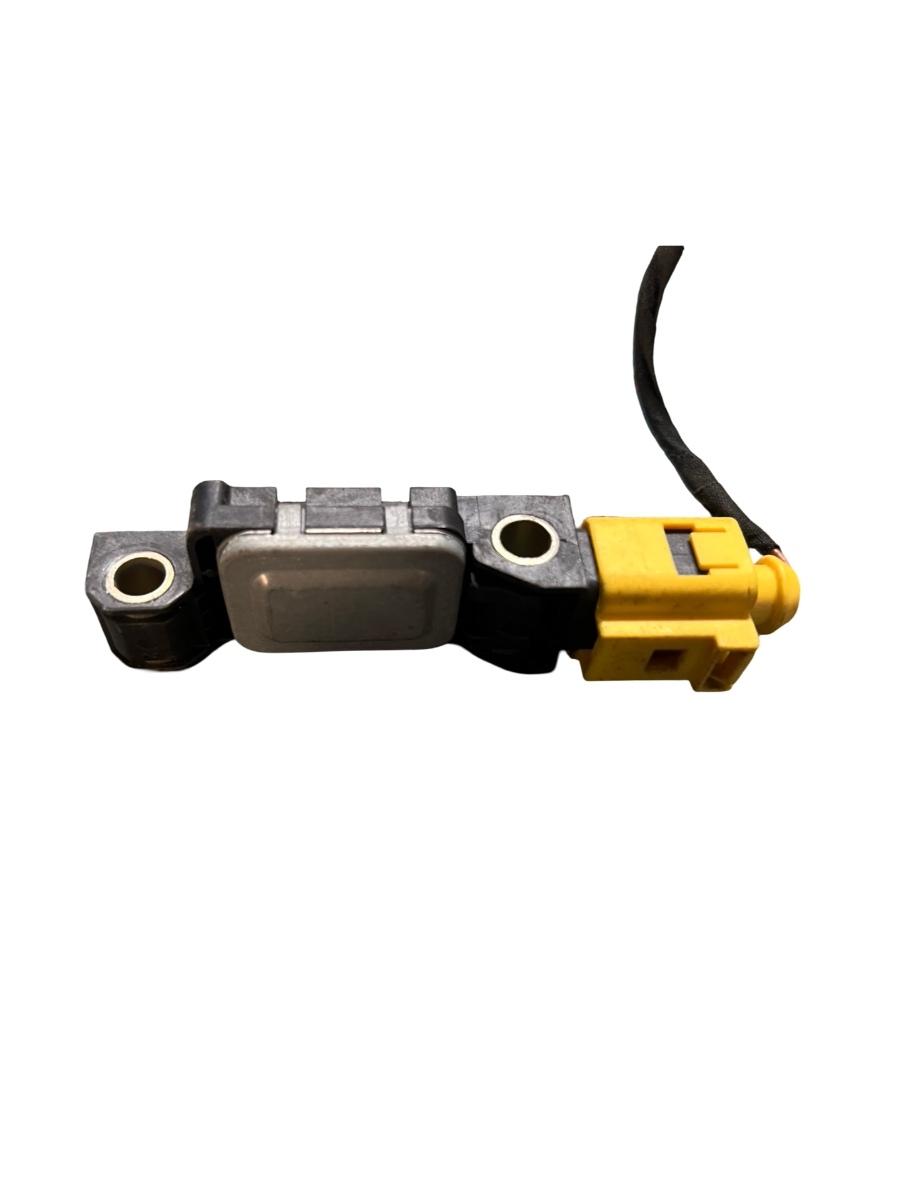 Senzor de impact airbag AUDI A6 II 4B2, 4B4, C5 1997 - 2005 4B0959643C