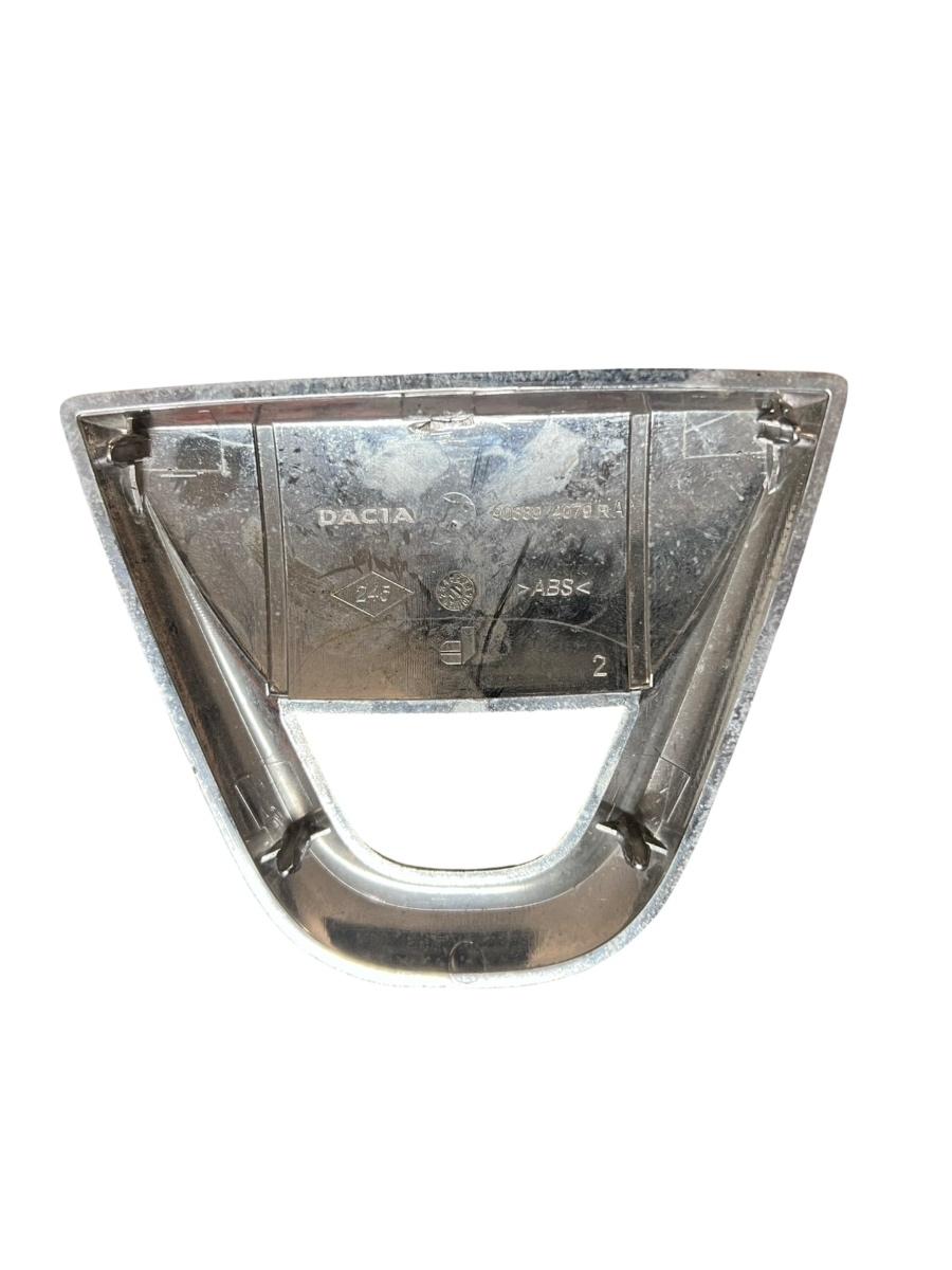 Sigla / Emblema fata DACIA LODGY 2012 - > 908894079R – foto 2