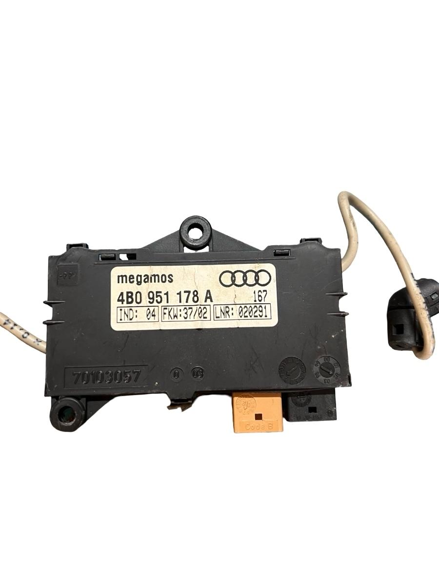 Alarma senzor de miscare AUDI A6 II Avant 4B5, 4B6, C5 1997 - 2005 4B0951178A