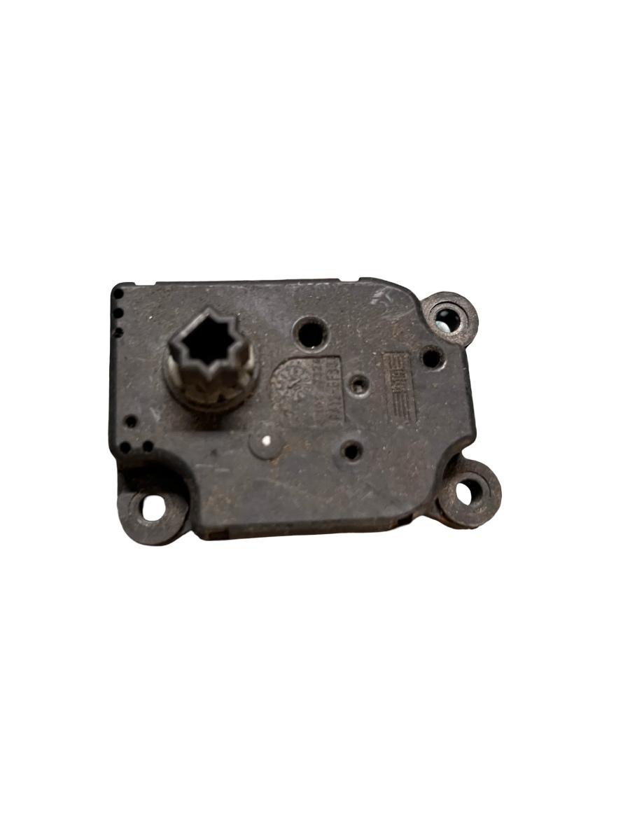 Motoras/actuator clapeta aer FORD FOCUS II Saloon DA_, FCH, DH 2005 - > 19E616-AB – foto 2