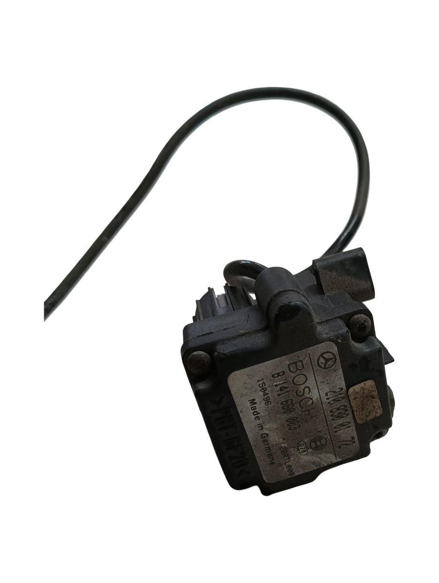 Senzor temperatura aer de admisie MERCEDES-BENZ E-CLASS II W210 1995 - 2003 2108300172 – foto 2