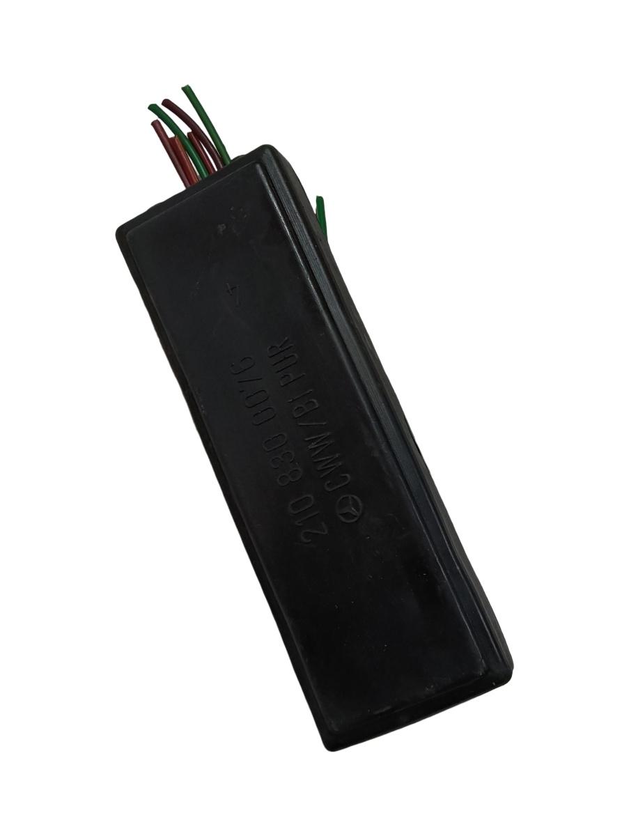 Distribuitor aer MERCEDES-BENZ E-CLASS II W210 1995 - 2003 2108000078