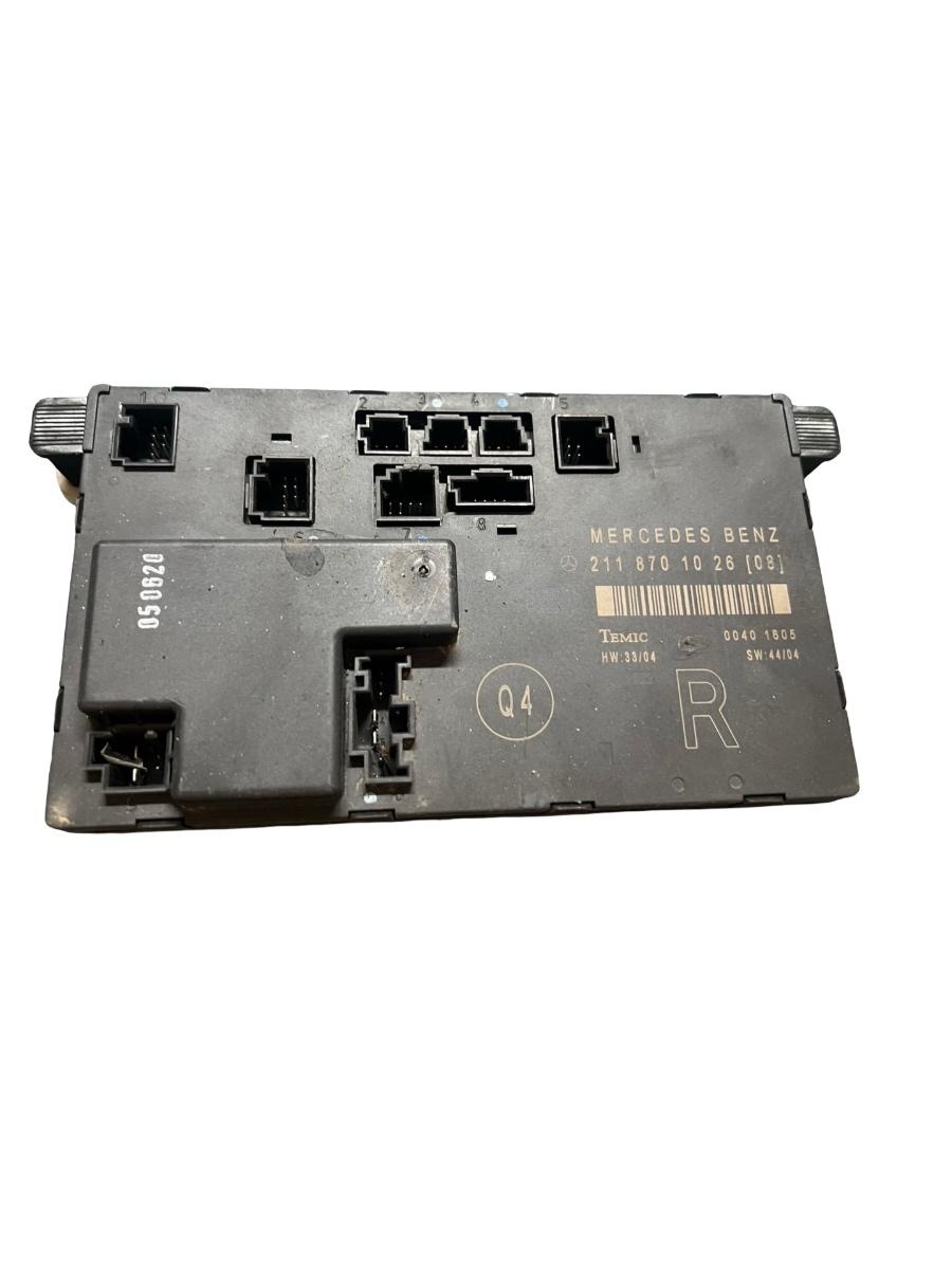Modul/unitate de control incuietoare centrala portiera dreapta fata MERCEDES-BENZ E-CLASS W211 2002 - 2009 2118701026