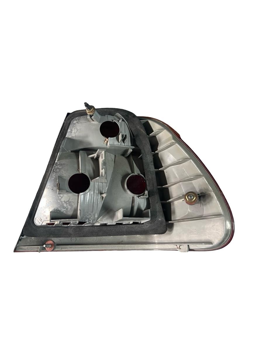 Lampa spate / Stop stanga BMW 3 IV E46 1998 - 2005 – foto 2