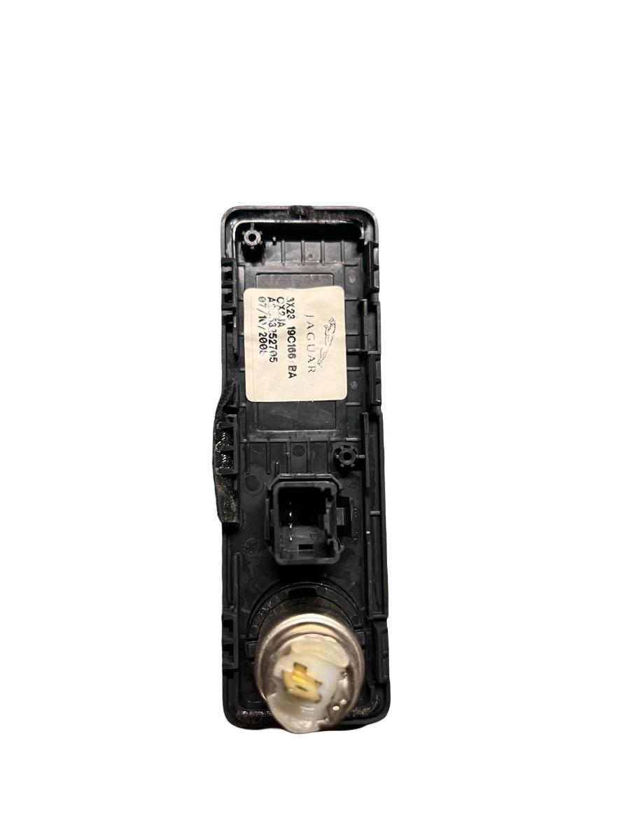 Conector priza AUX JAGUAR XF CC9_, X250 2008 - 2015 A2C53252705 – foto 2