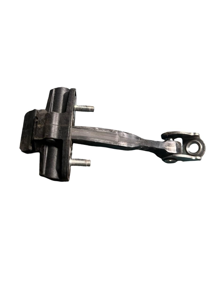 Limitator portiera spate stanga spate FIAT 500L 199, 351_, 352_ 2012 - >