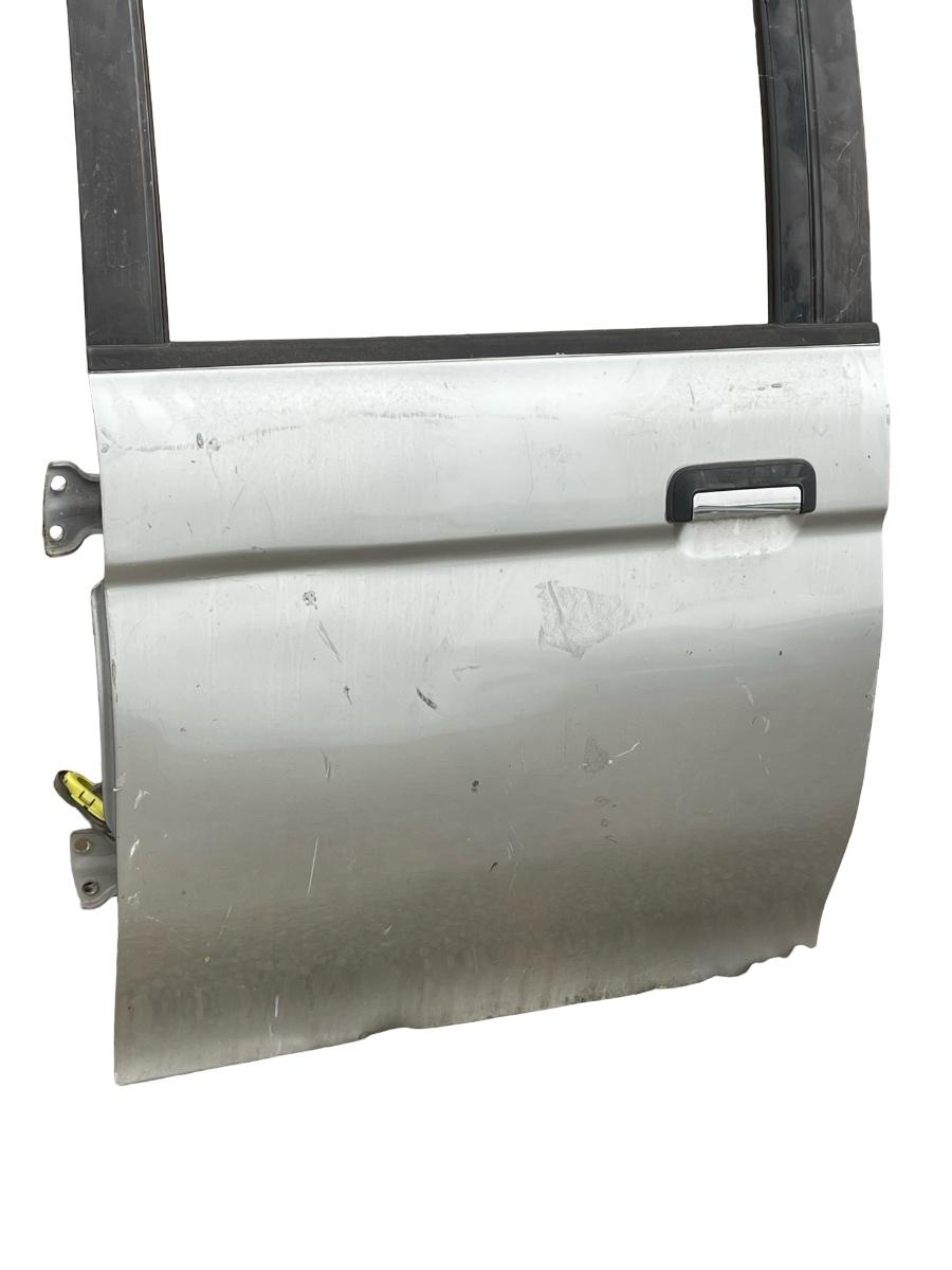 Usa  Portiera stanga spate MITSUBISHI L200