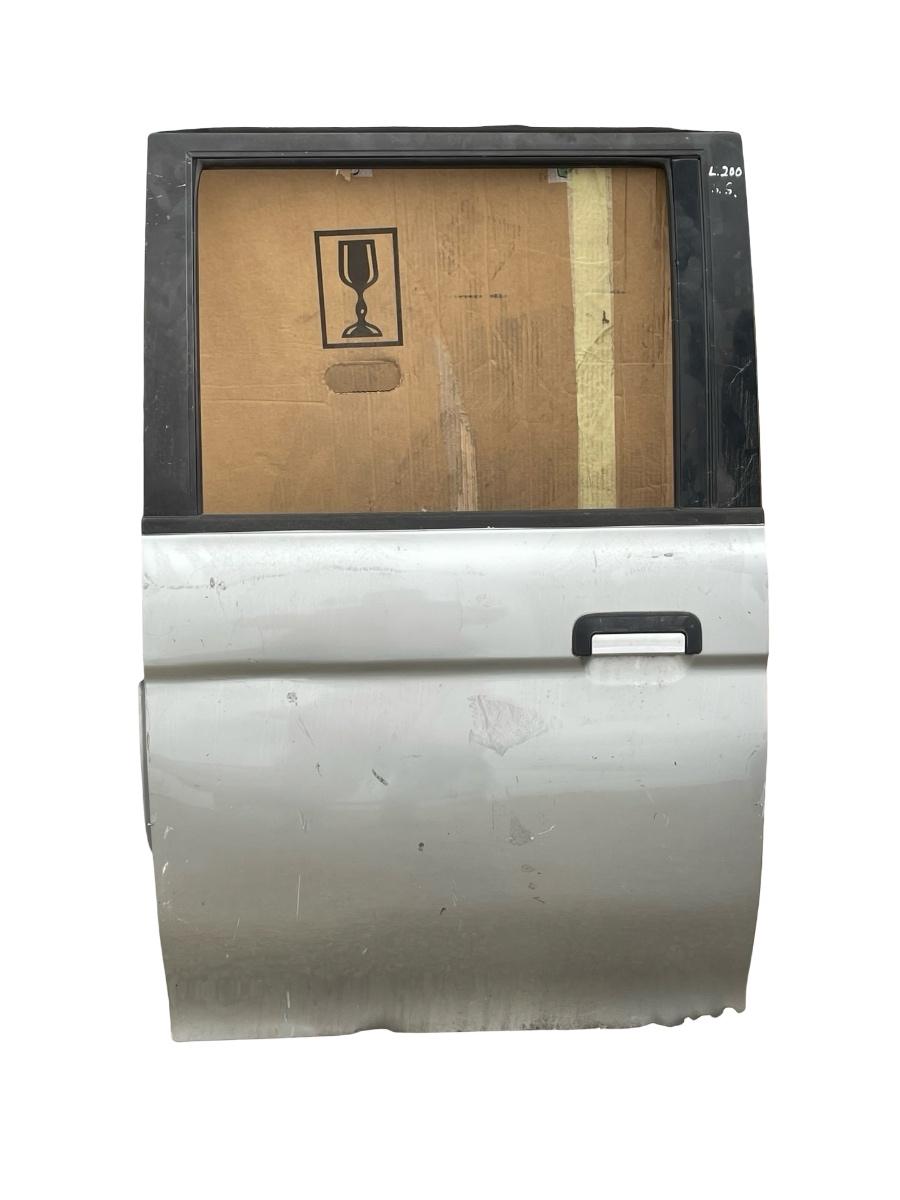 Usa  Portiera stanga spate MITSUBISHI L200 – foto 3