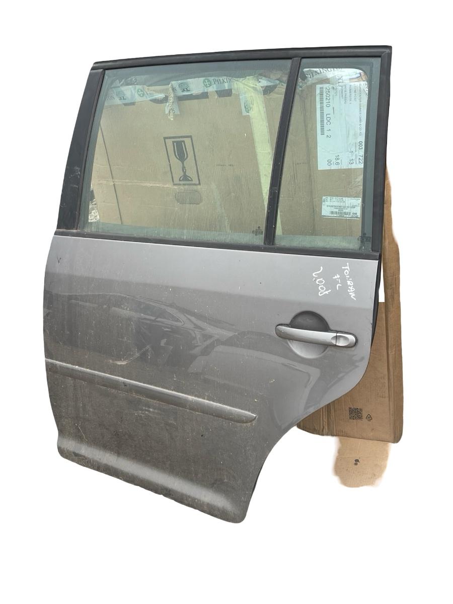 Usa  Portiera stanga spate VOLKSWAGEN TOURAN 1T1, 1T2 2003 - 2010