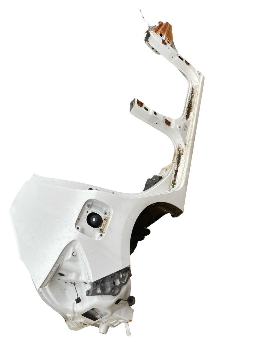 Aripa + prag dreapta spate DACIA SANDERO II 2012 - >