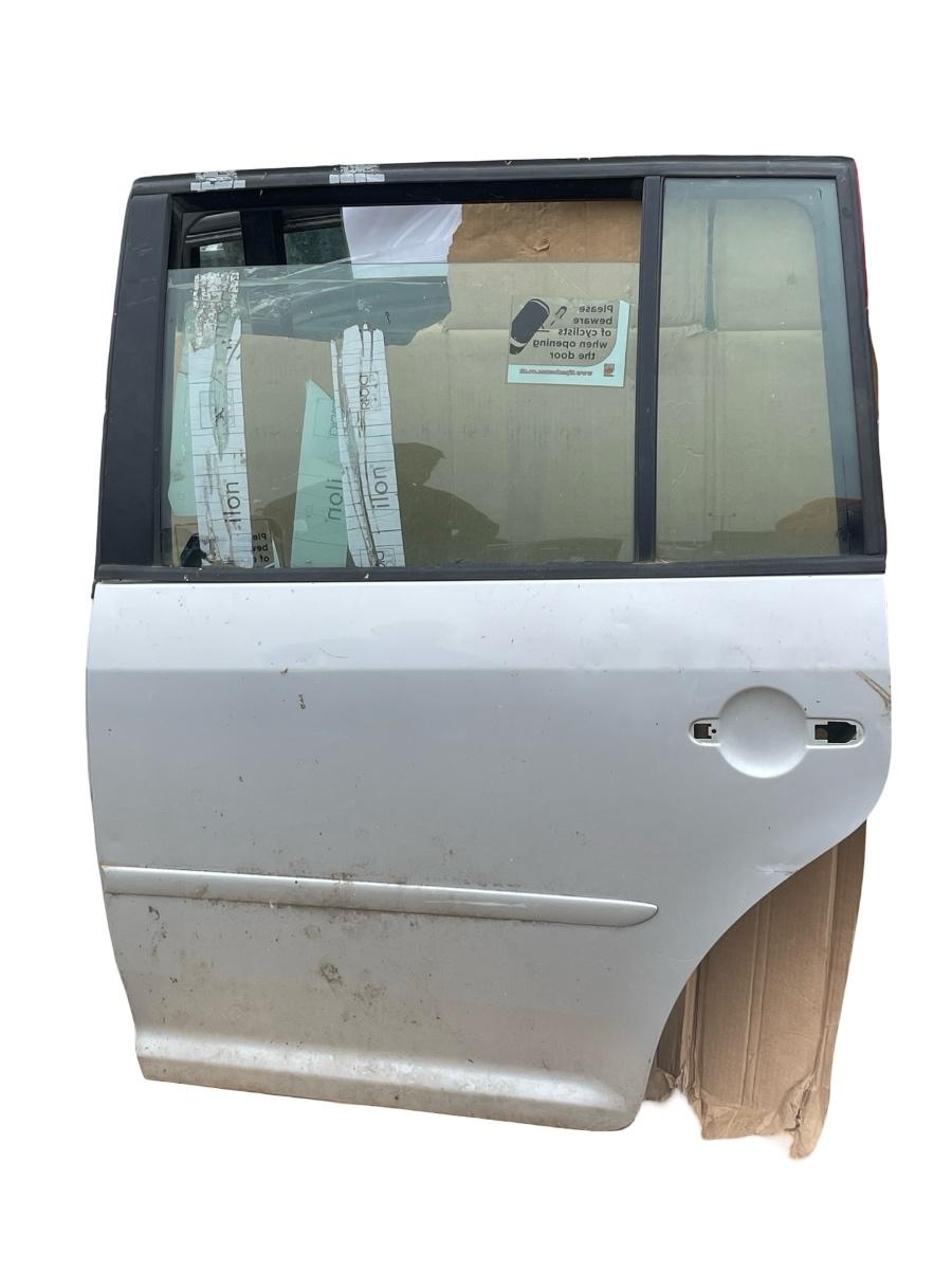 Usa  Portiera stanga spate VOLKSWAGEN TOURAN 1T1, 1T2 2003 - 2010