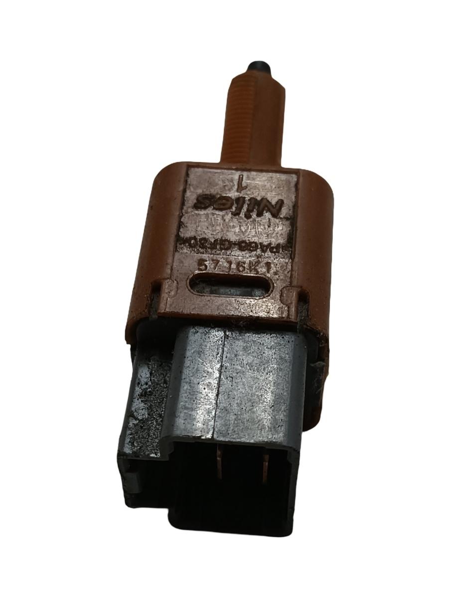 Switch frana  NISSAN NOTE E12 2012 - > – foto 2