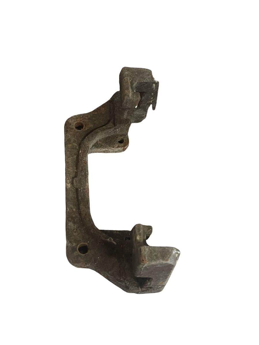 Suport etrier frana stanga fata BMW X5 II E70 2006 - 2013 3.0D