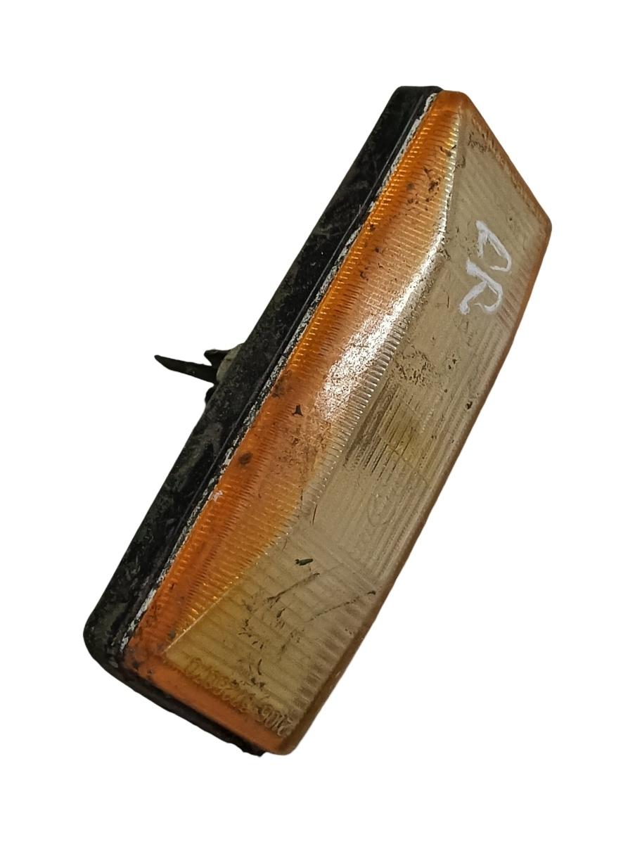 Lampa de semnalizare aripa fata dreapta fata LADA NIVA 2121, 2131 1976 - >
