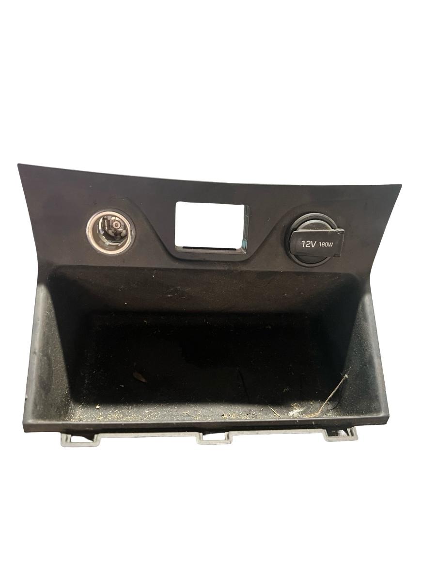 Bricheta fata TOYOTA LAND CRUISER LJ12_, KZJ12_, TRJ12_, KDJ12_, GRJ12_ 2002 - 84631-D7000